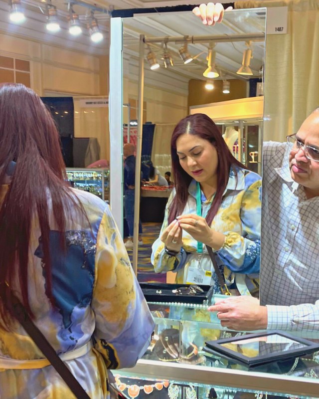 Image for JOGS Tucson Fall Gem & Jewelry Show