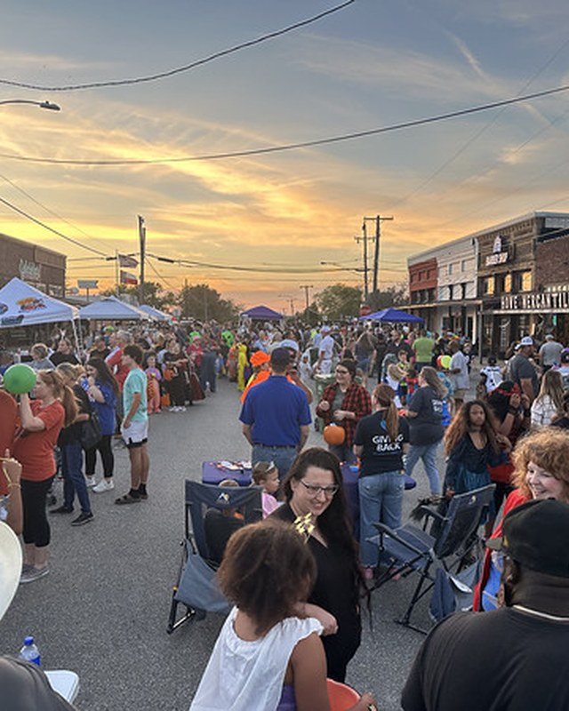 Image for Downtown Howe-lloween Festival