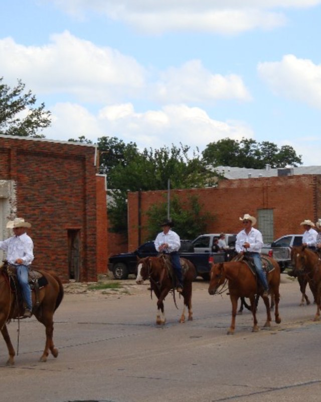 Image for Downtown Archer City Car Show, Memorial Motorcycle Ride, Chili Cook-Off & Street Dance