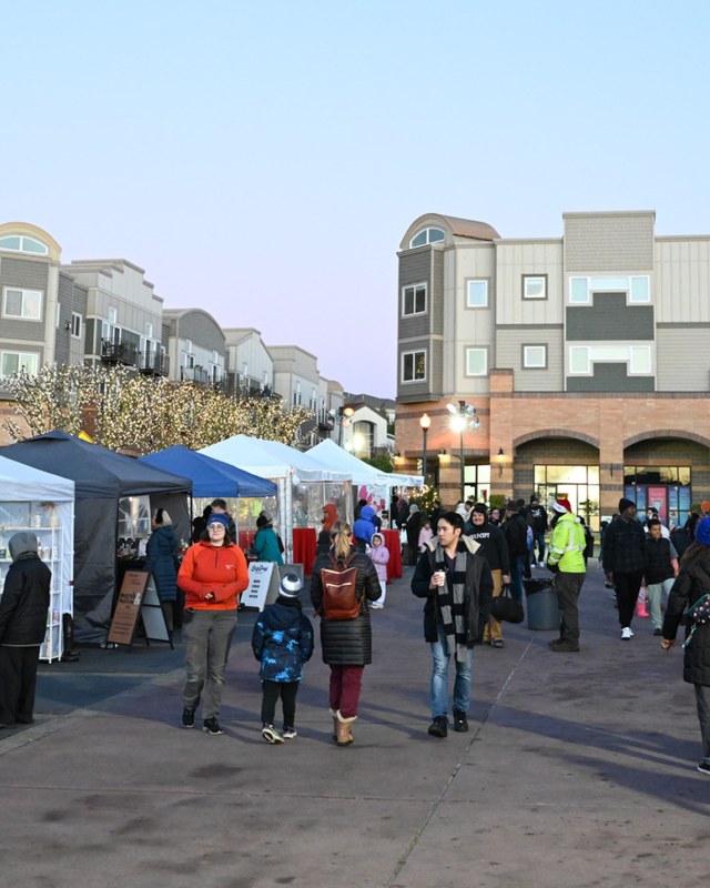 Image for Bethany Village Tree Lighting & Holiday Market