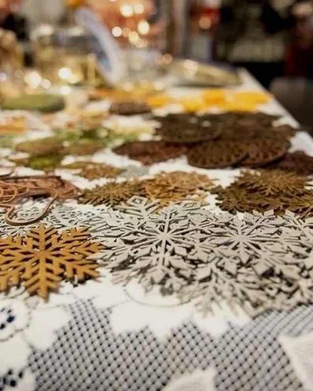 Image for 2026 Noyes Holiday Market & Gingerbread Village