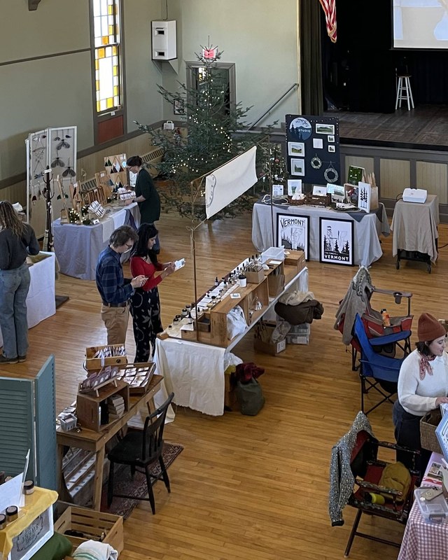 Image for Holley Jolly Holiday Market