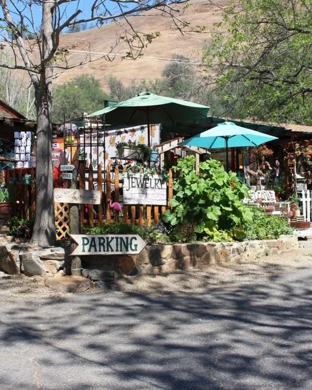 Image for Coarsegold Peddler's Antique & Collectible Show