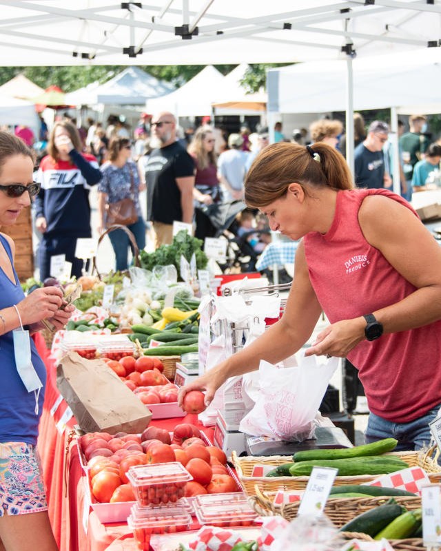 Image for Sunday Farmers' Market at College View