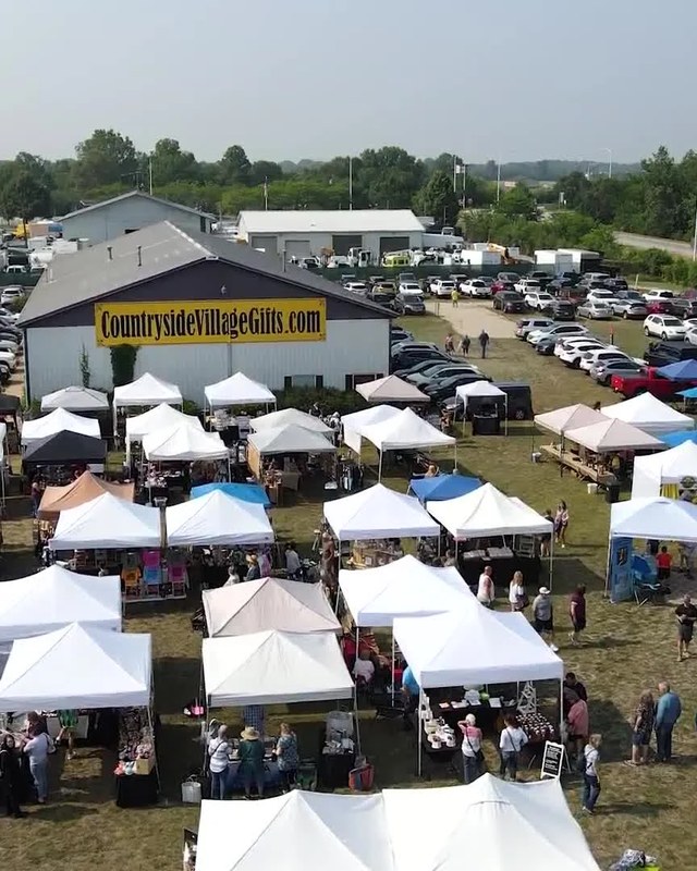 Image for Holiday Open House & Outdoor Pop Up Market