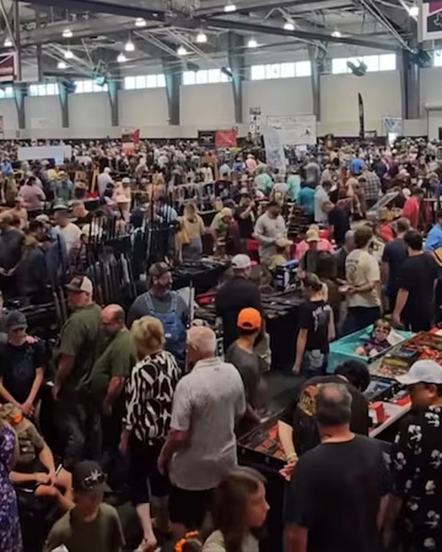 Image for The Largest Gun Show in Texas