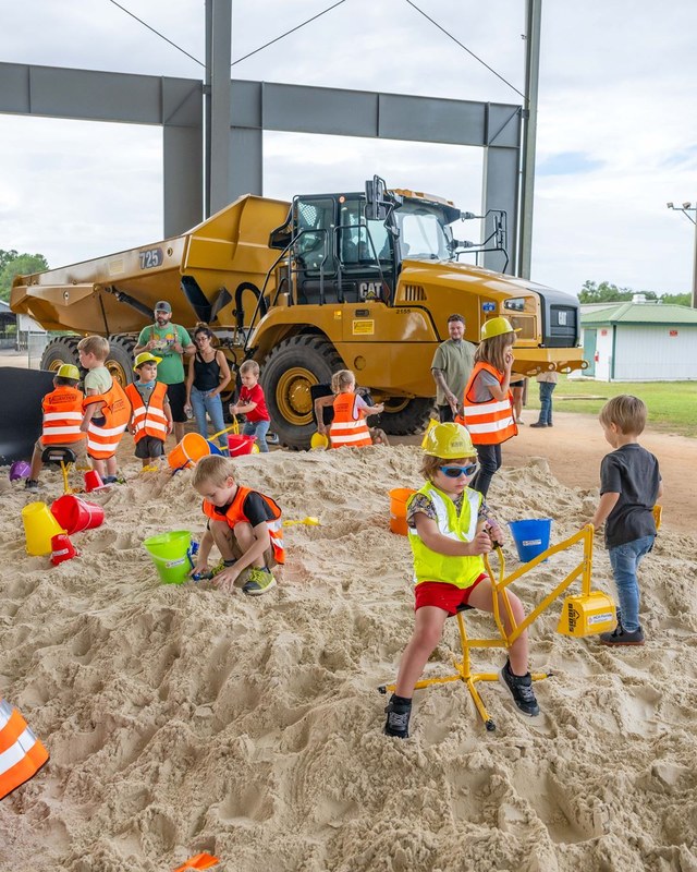 Image for Dig N Dirt 2026