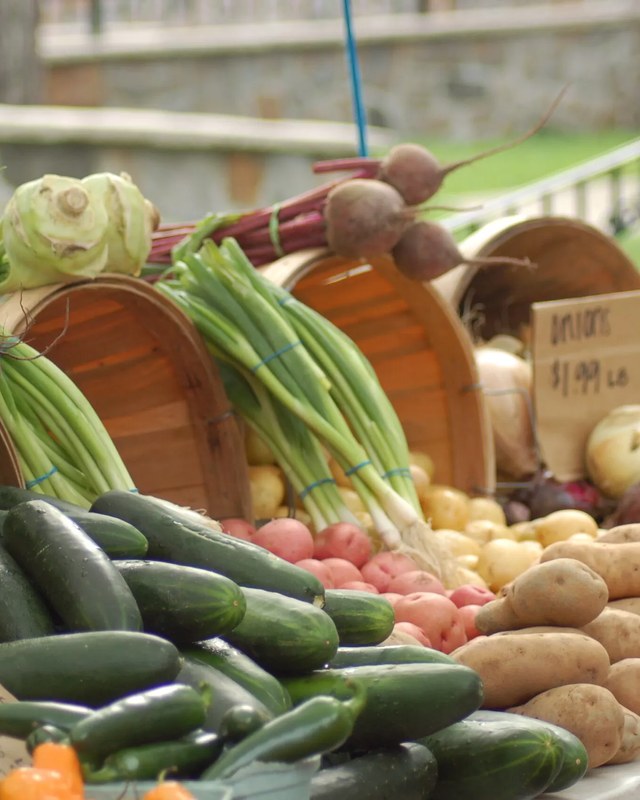 Image for Oswego Country Market – Holiday Market