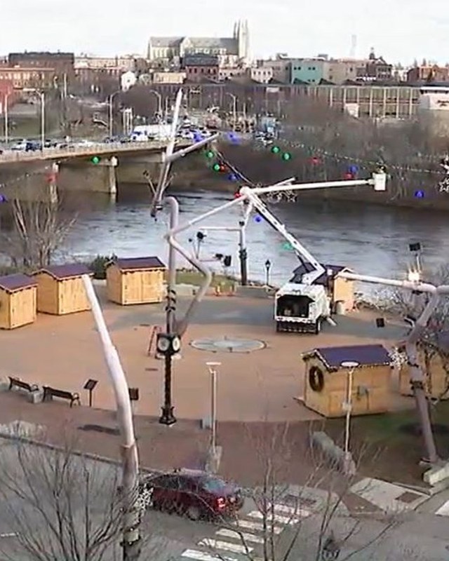 Image for Auburn Christmas Shopping Village