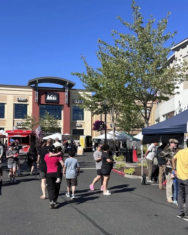 Image for Hillsboro Farmers' Markets – Streets at Tanasbourne