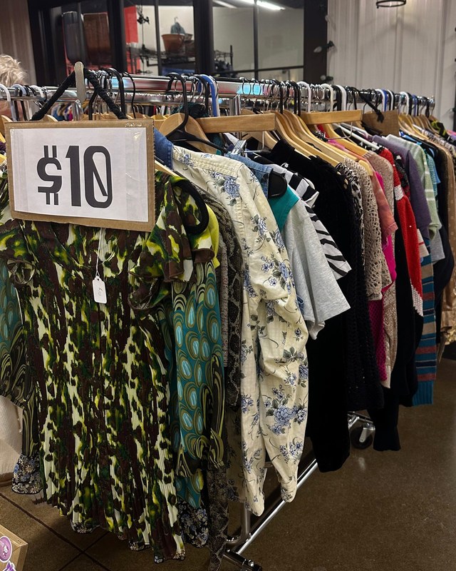 Image for Vintage Clothing Market