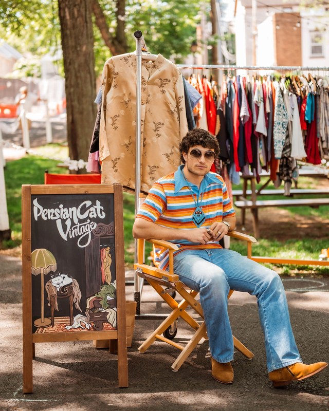 Image for Vintage Clothing & Collectibles Extravaganza
