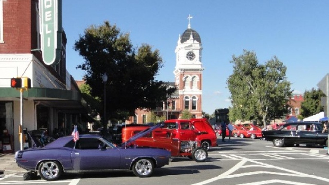 Image for 33rd Annual Cars of the Past Covington Car Show