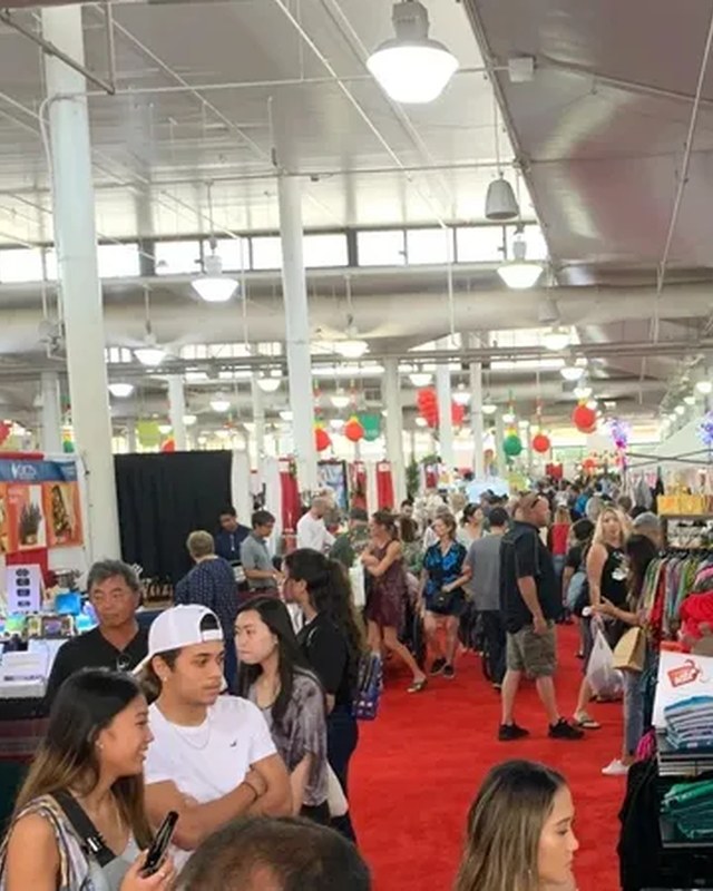 Image for Mele Kalikimaka Marketplace