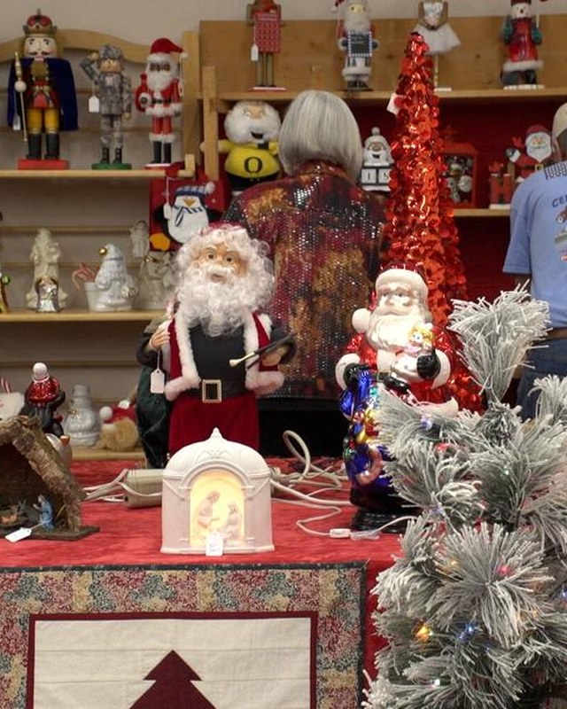 Image for Redmond Old Fashion Christmas
