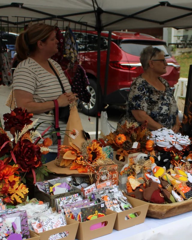 Image for Avon Club Fall Festival
