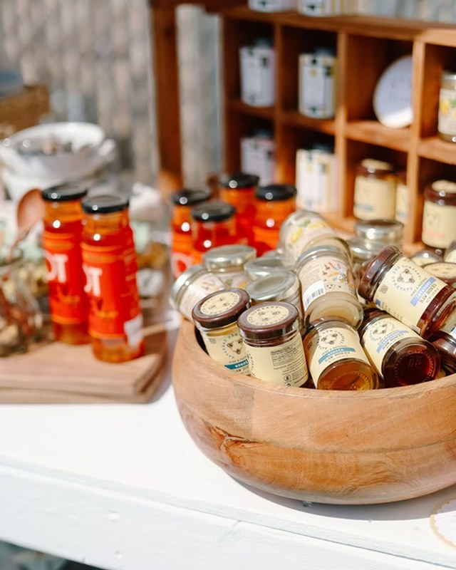 Image for Gathering Grounds Market at The Hub