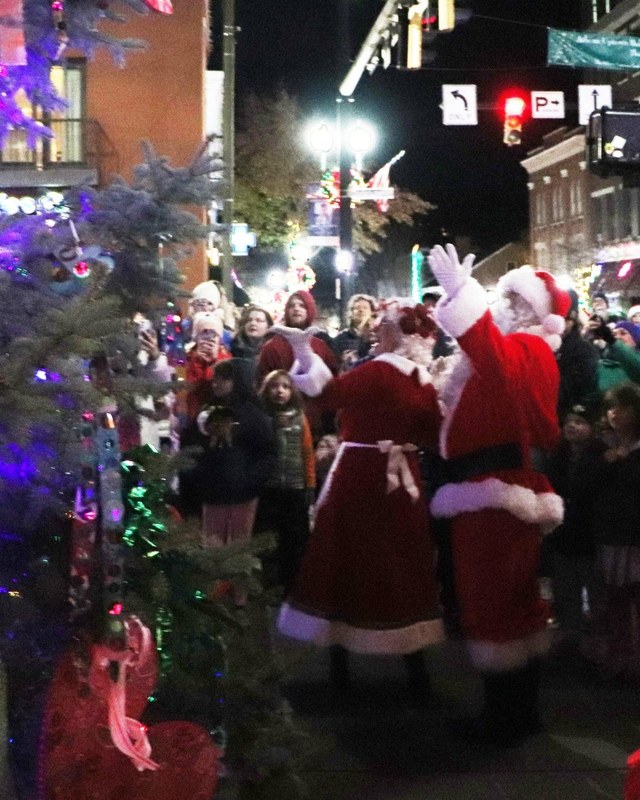 Image for AACC Uptown for the Holidays Community Tree Lighting