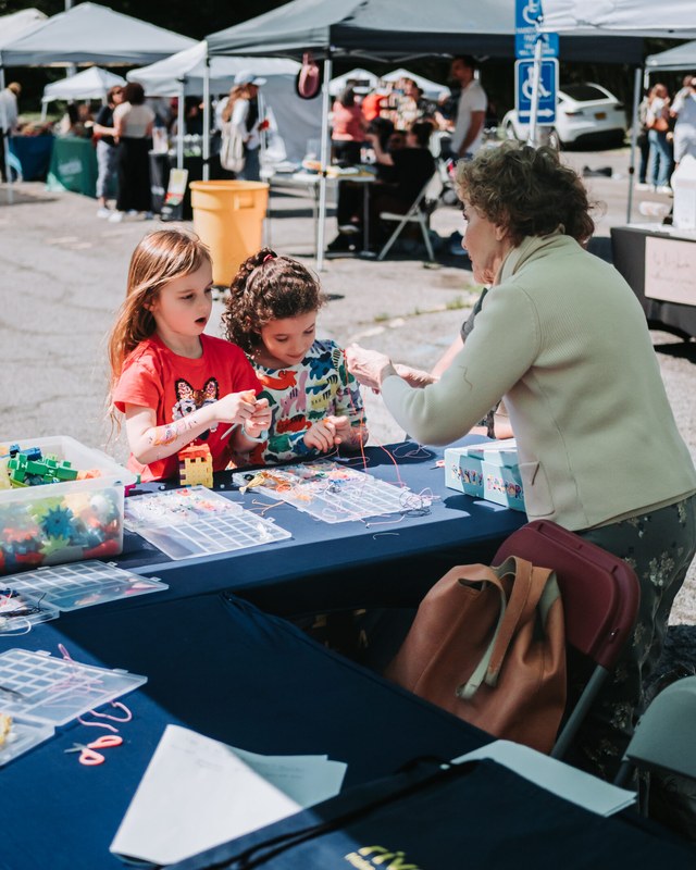Image for Riverdale Y Sunday Market
