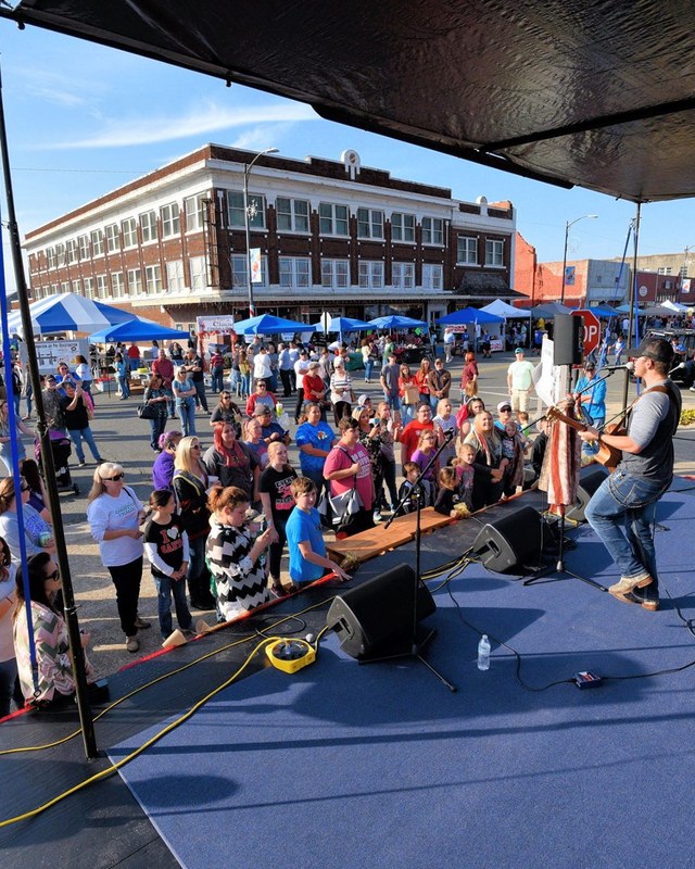 Image for Miracle on Washington Street Christmas Festival