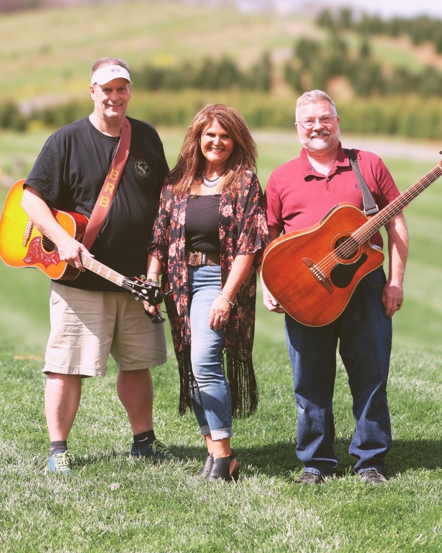 Image for July 4 Celebration at the Old Barn Winery