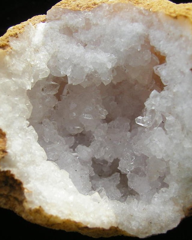 Image for 2026 Rock, Mineral, Fossil, Jewelry & Lapidary Show & Sale (Three Rivers Gem & Mineral Society; theme "Gems Rock the Fort")