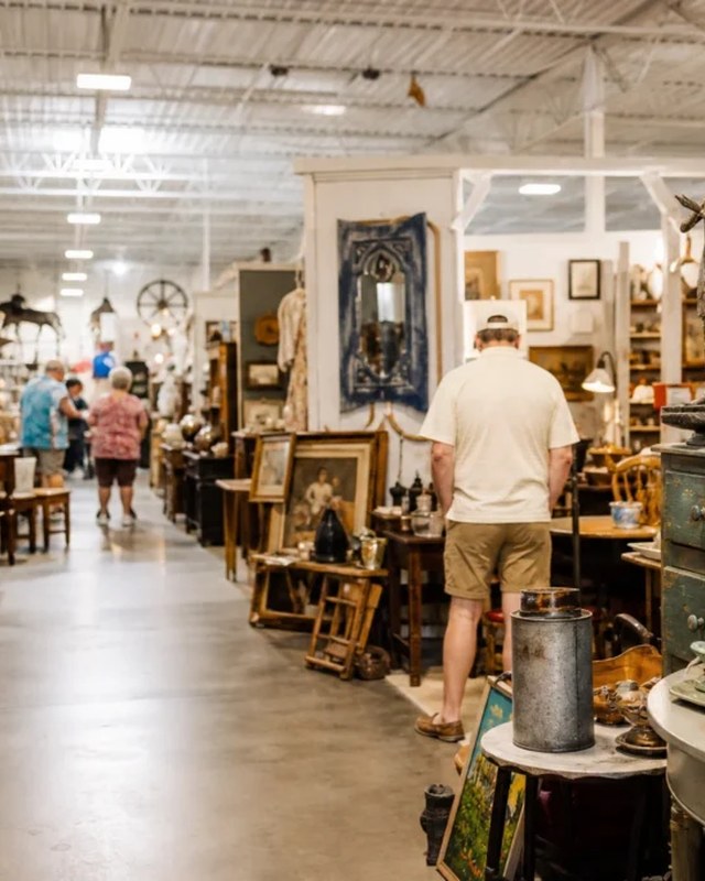 Image for Angel's Antique and Flea Mall