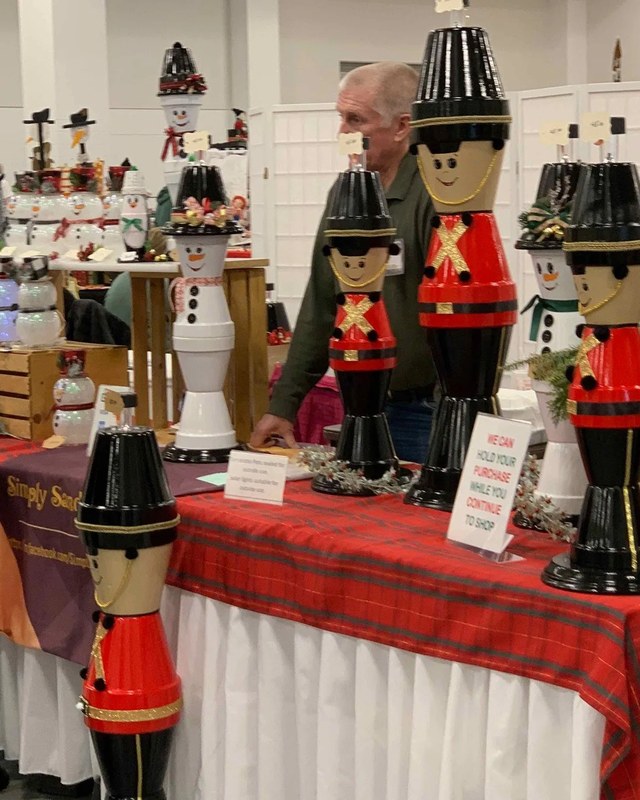 Image for 2026 Appleton Holiday Gift and Craft Show