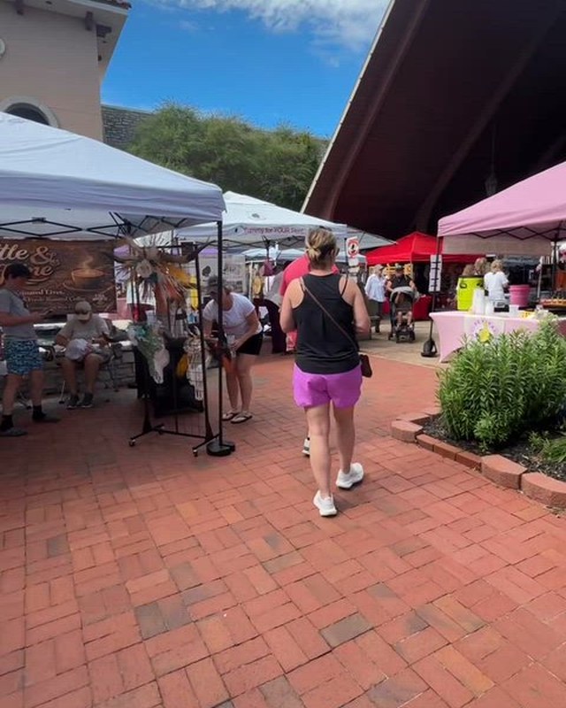 Image for Granbury Plaza Market by CCMarkets4Days | Autumn on the Plaza