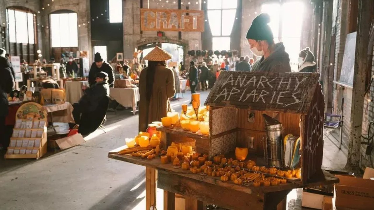 Image for Friends & Family Holiday Market
