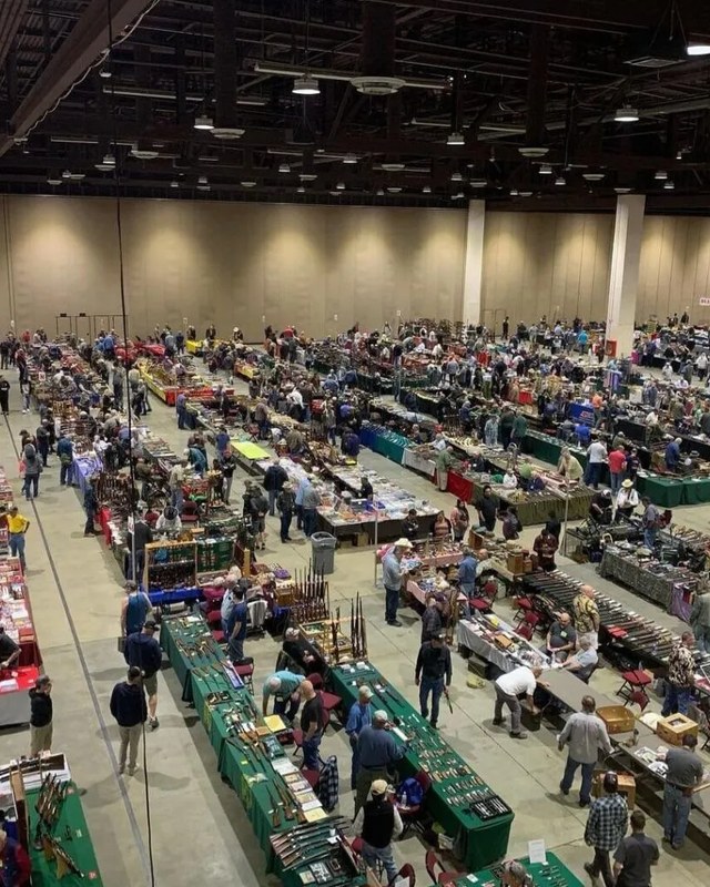 Image for Crossroads Reno Gun Show
