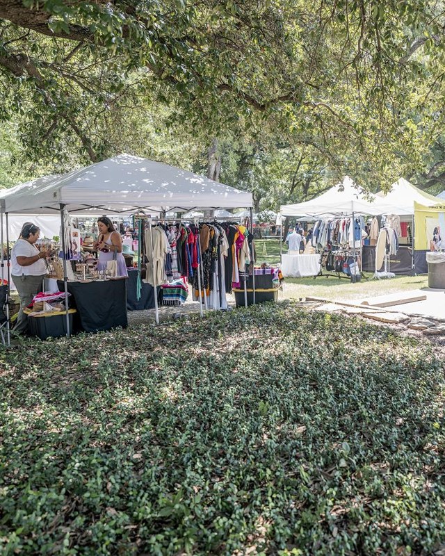 Image for Holiday in the Garden Sip and Shop
