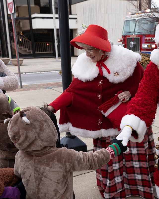 Image for Lima Farmers Market Holiday Market